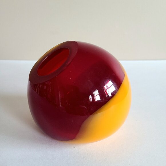 Murano(?) red yellow asymmetrical round organic contemporary design shape vase. - Picture 1 of 10